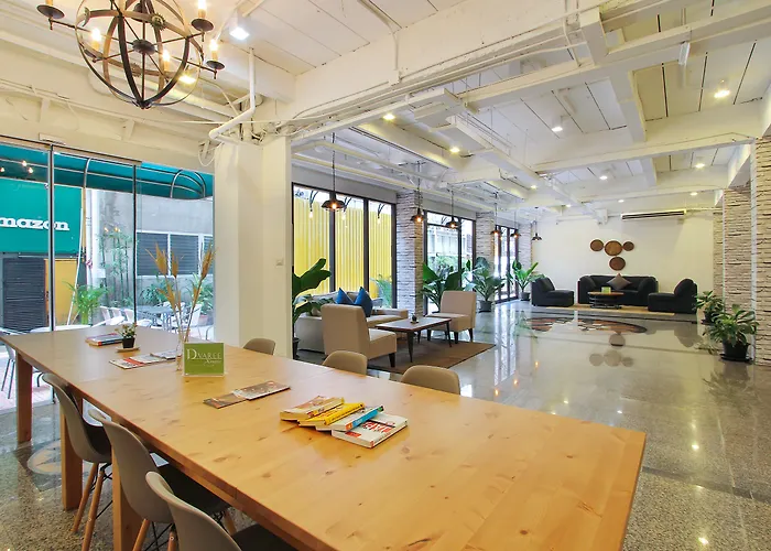 Pula Silom Hotell 3*