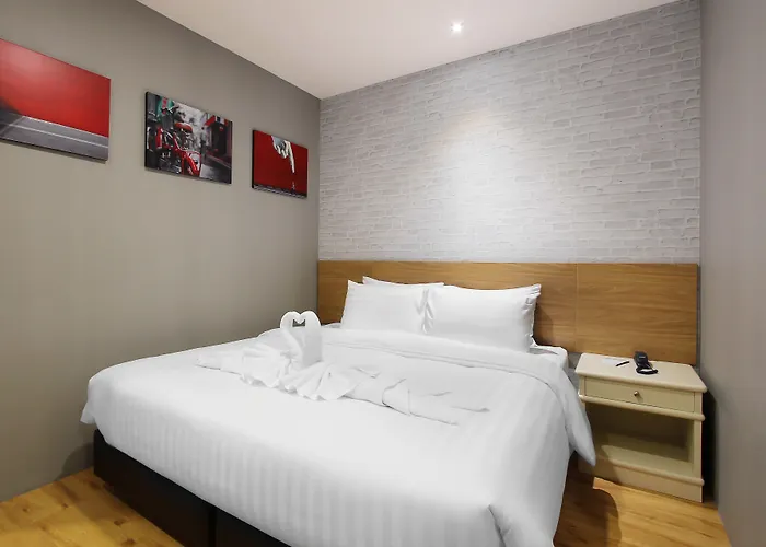 Pula Silom 3* Bangkok