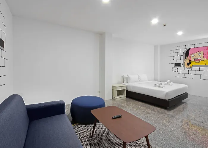 Pula Silom Hotell 3*