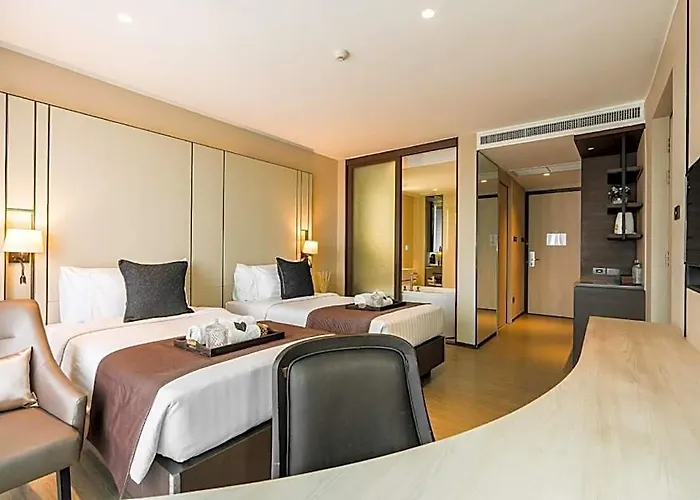 Pula Silom