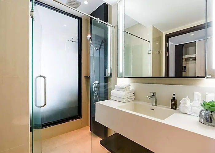 Pula Silom Hotell 3*