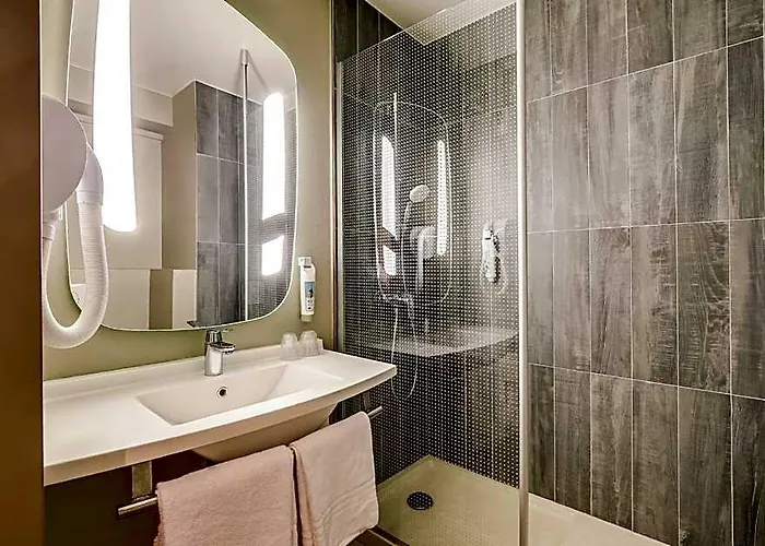 Hotell Pula Silom 3*
