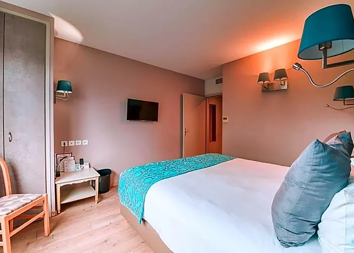 Pula Silom Hotell