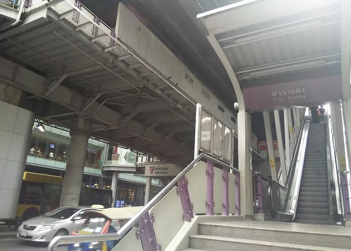 Pula Silom